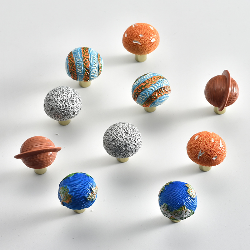 Woodworking Resin - Creative cartoon planet handle single hole