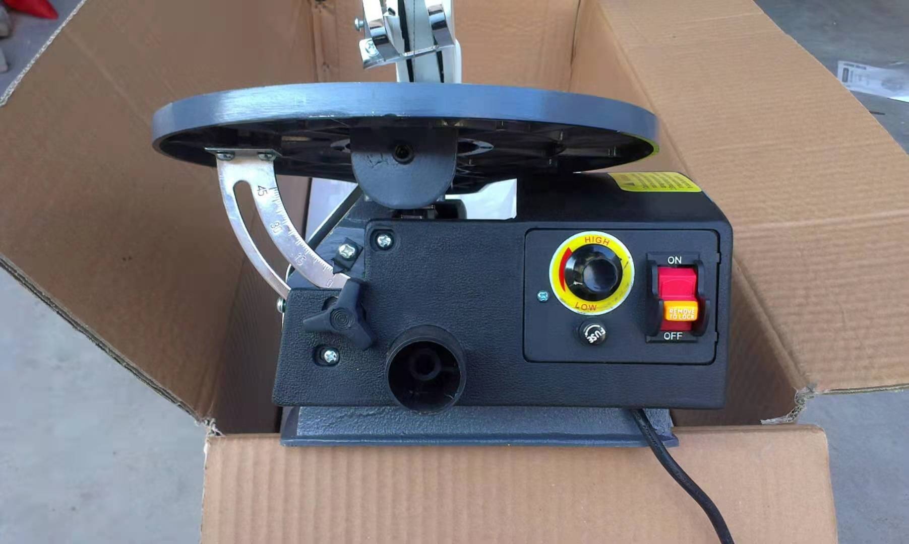 Wood Cutting Industrial Deskto - đánh giá và giá Woodworking Machine